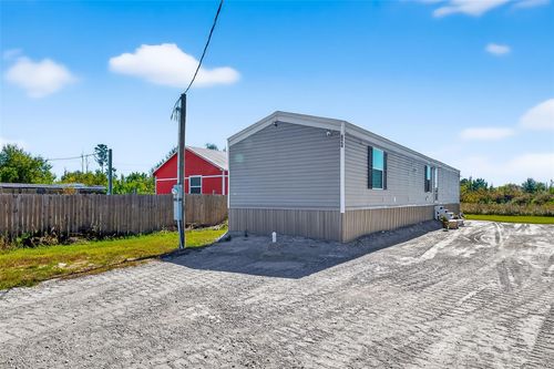 824 County Road 3558, Cleveland, TX, 77327-1920 | Card Image