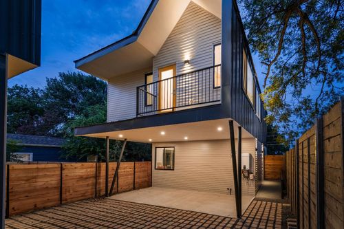 2-2903 Breeze Ter, Austin, TX, 78722-1905 | Card Image