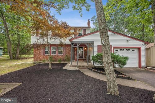 17 Oniontown Rd, MEDFORD, NJ, 08055-8644 | Card Image