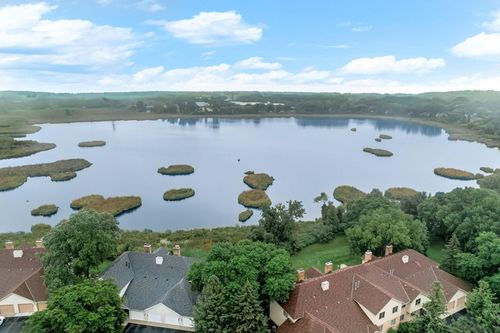 85d-4258 Oakmede Ln, White Bear Tp, MN, 55110-7609 | Card Image