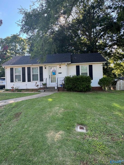 75 East St, Moulton, AL, 35650-1548 | Card Image