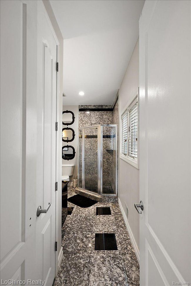 924 Knob Creek Dr, House other with 4 bedrooms, 4 bathrooms and null parking in Oakland Twp MI | Image 34