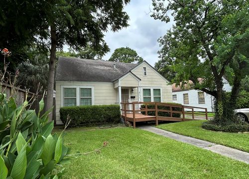 6614 Weslayan St, West University Place, TX, 77005-4344 | Card Image