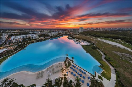 2010-2411 Laguna Circle, Miami, FL, 33181 | Card Image