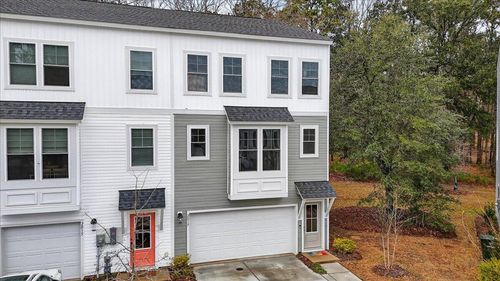 2017 Callaway Cir, Hanahan, SC, 29410-4837 | Card Image