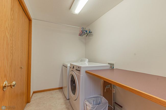 985 32nd St S, Moorhead, MN 56560-20.jpg | Image 23