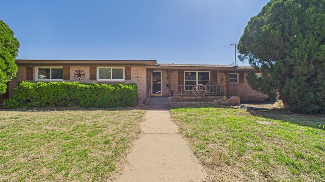 1512 Avenue K, House other with 3 bedrooms, 2 bathrooms and null parking in Abernathy TX | Image 8