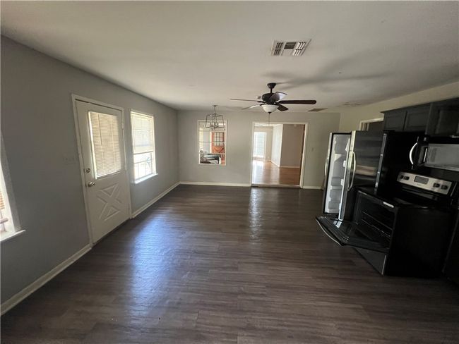 4817 Lansdown Dr, House other with 3 bedrooms, 2 bathrooms and null parking in Corpus Christi TX | Image 18