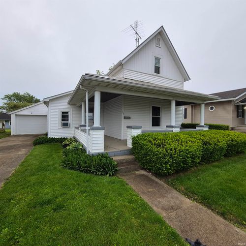 407 W North St, Winchester, IN, 47394-1502 | Card Image