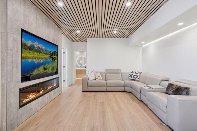 Lower Level Family Room | Image 42
