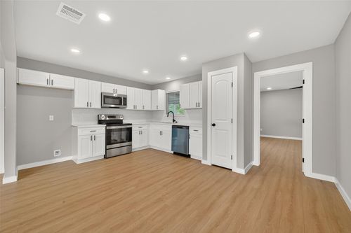 4403 Botany Ln, Houston, TX, 77047-1813 | Card Image