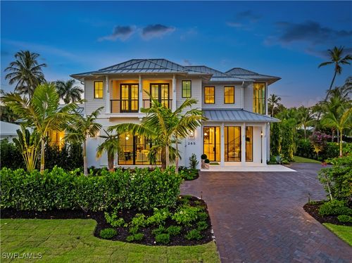 285 Central Ave, NAPLES, FL, 34102-5925 | Card Image