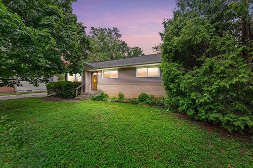 7830 N Link Place, Milwaukee, WI, 53223 | Card Image