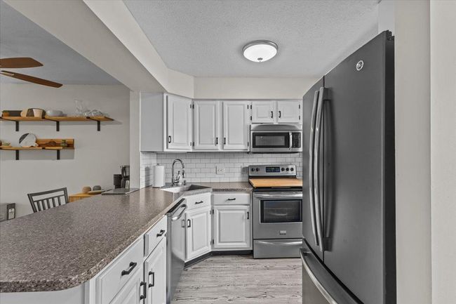 UNIT-21 - 35 Brickyard Rd, Condo with 2 bedrooms, 2 bathrooms and null parking in Essex Junction VT | Image 9
