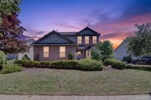 27985 S Mockingbird Dr, Flat Rock, MI, 48134-4701 | Card Image