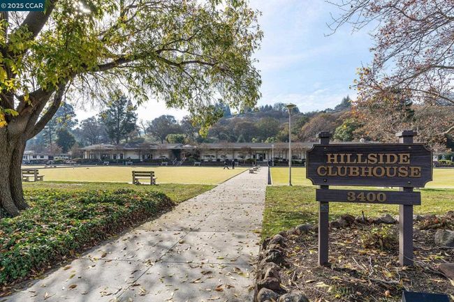 APT-4 - 1150 Canyonwood Ct, Condo with 2 bedrooms, 2 bathrooms and 1 parking in Walnut Creek CA | Image 39