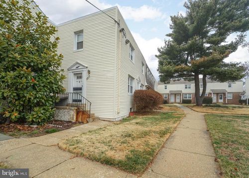 93-2818 Iverson St, TEMPLE HILLS, MD, 20748-1508 | Card Image