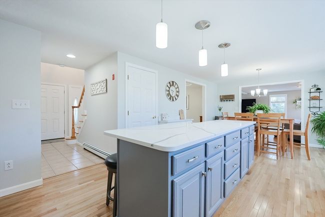 52 Quail Creek Rd, House other with 4 bedrooms, 3 bathrooms and 4 parking in North Attleboro MA | Image 7