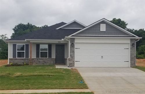 15076 S 284th East Ave, Coweta, OK, 74429-7500 | Card Image