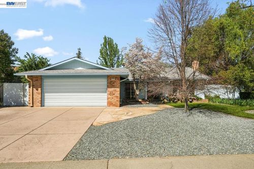 9699 Rudway Ct, Sacramento, CA, 95827-1128 | Card Image