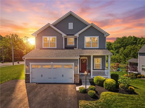 1001 Blackhawk Dr, Valencia, PA, 16059-3145 | Card Image