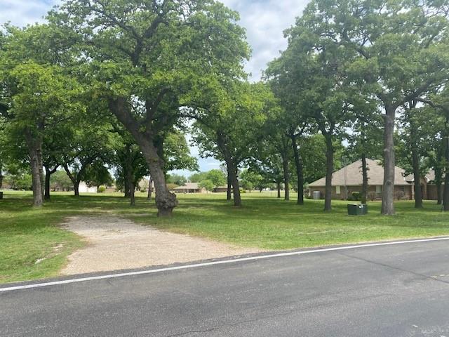Kiowa Dr, Gainesville, TX 76240