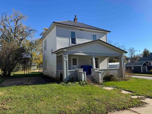 229 4th Ave Se, Oelwein, IA, 50662-2432 | Card Image