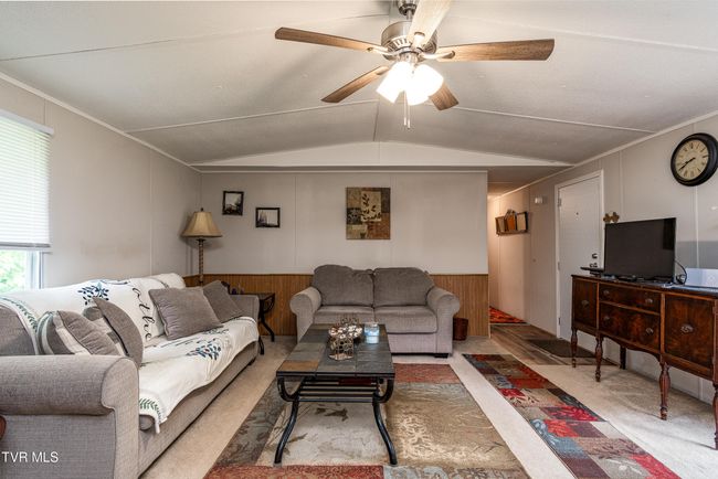 97 Davis Ln, House other with 3 bedrooms, 2 bathrooms and null parking in Chuckey TN | Image 5