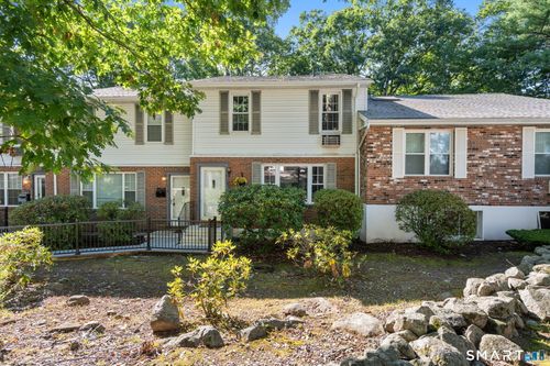 112-112 Queens Rd, Torrington, CT, 06790 | Card Image