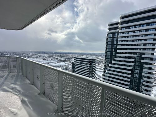 5915-8 Interchange Way, Vaughan, ON, L4K5Z7 | Card Image