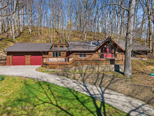 2412 E Audrey Dr, Newark, OH, 43055-8604 | Card Image