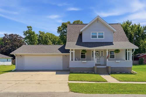 107 S 5th Ave, FORRESTON, IL, 61030-9703 | Card Image