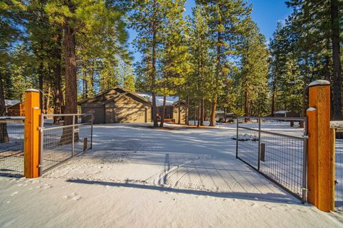 56430 Celestial Dr, Bend, OR, 97707-2007 | Card Image