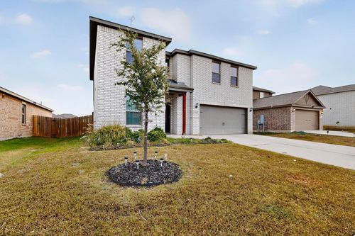 305 Honeysuckle Ln, Princeton, TX, 75407-2765 | Card Image