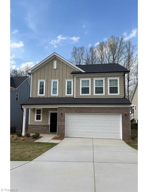 5909 Crossview Dr, Kernersville, NC, 27284-6974 | Card Image