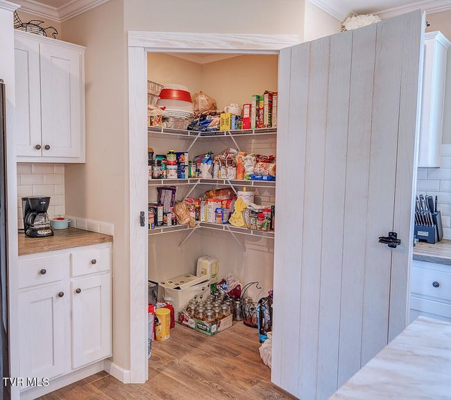 2057 Kite Rd, House other with 3 bedrooms, 2 bathrooms and null parking in Greeneville TN | Image 10