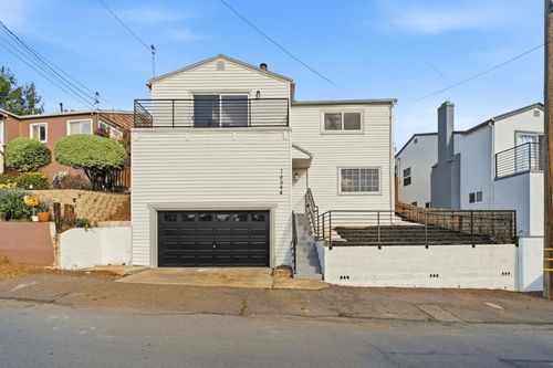 14644 14644 Saturn Dr, San Leandro, CA, 94578 | Card Image