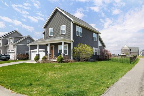184 Rye Cir, South Burlington, VT, 05403-7657 | Card Image