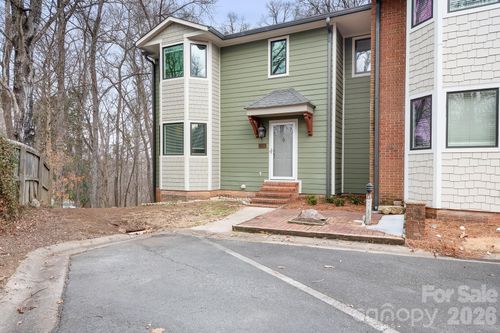 1126 Hanford Pl Nw, Concord, NC, 28027-8620 | Card Image