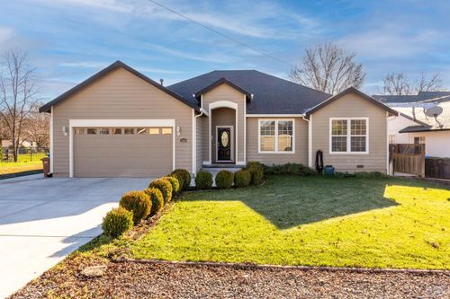 18094 Spyglass Road, Hidden Valley Lake, CA, 95467 | Card Image