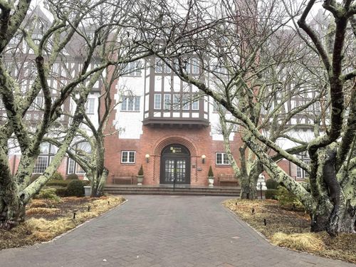 106-236 Edgemere St, Montauk, NY, 11954-5249 | Card Image