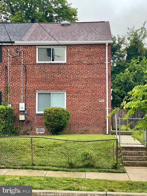 2301 Wyngate Rd, SUITLAND, MD, 20746-1469 | Card Image