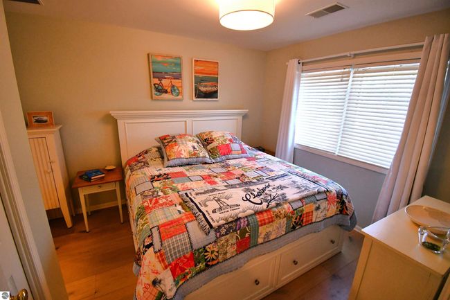 APT-6 - 13354 Stover Rd, House other with 1 bedrooms, 1 bathrooms and null parking in Charlevoix MI | Image 33