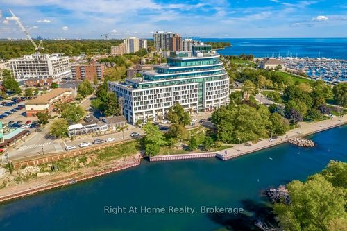 201-11 Bronte Rd, Oakville, ON, L6L0E1 | Card Image