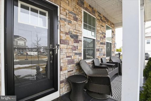 171 Bradshaw Dr, Manahawkin, NJ, 08050-2373 | Card Image