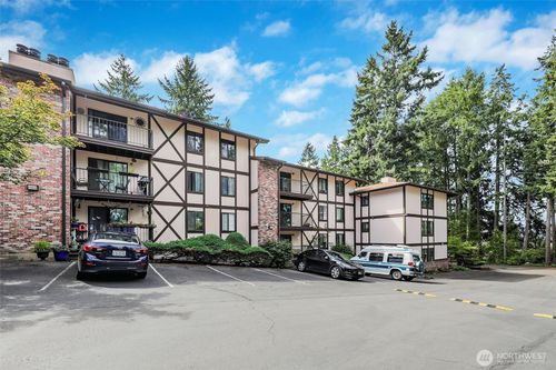 unit-t208-4501 Grandview Dr W, University Place, WA, 98466-1106 | Card Image