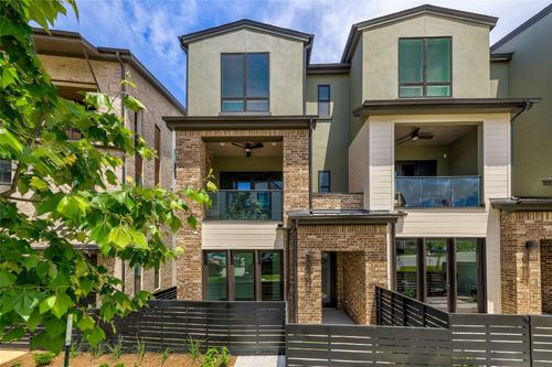 284-4703 Unity Cir, Austin, TX, 78731-6607 | Card Image