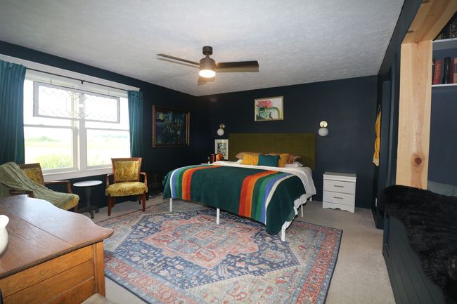 Main floor | Image 12