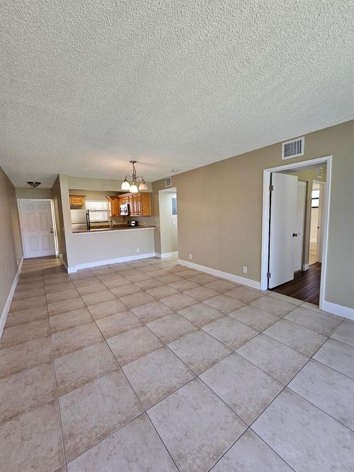 apt-f-1447 Lake Crystal Dr, West Palm Beach, FL, 33411-2013 | Card Image