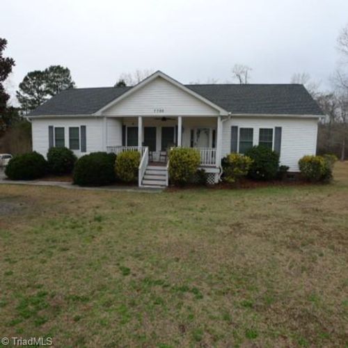 7766 Morgan Creek Rd Se, Leland, NC, 28451-7746 | Card Image